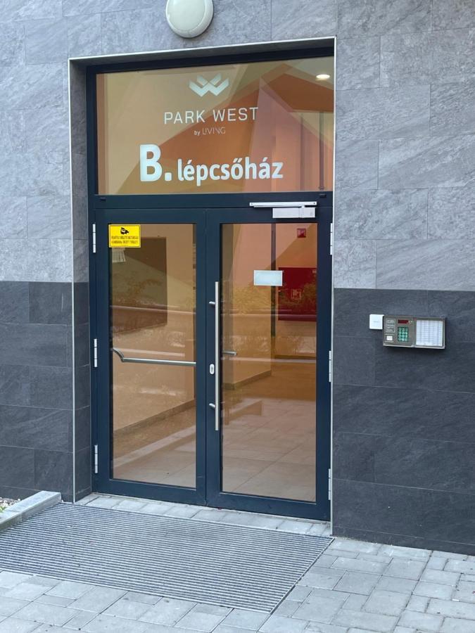 West Budapest-Edge Of Downtown-Free Parking Luaran gambar